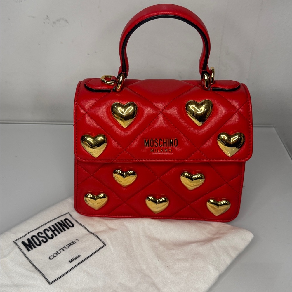 ❤️ Moschino Quilted Red Satchel w Gold Hearts ❤️ with Dust bag - Picture 2 of 11